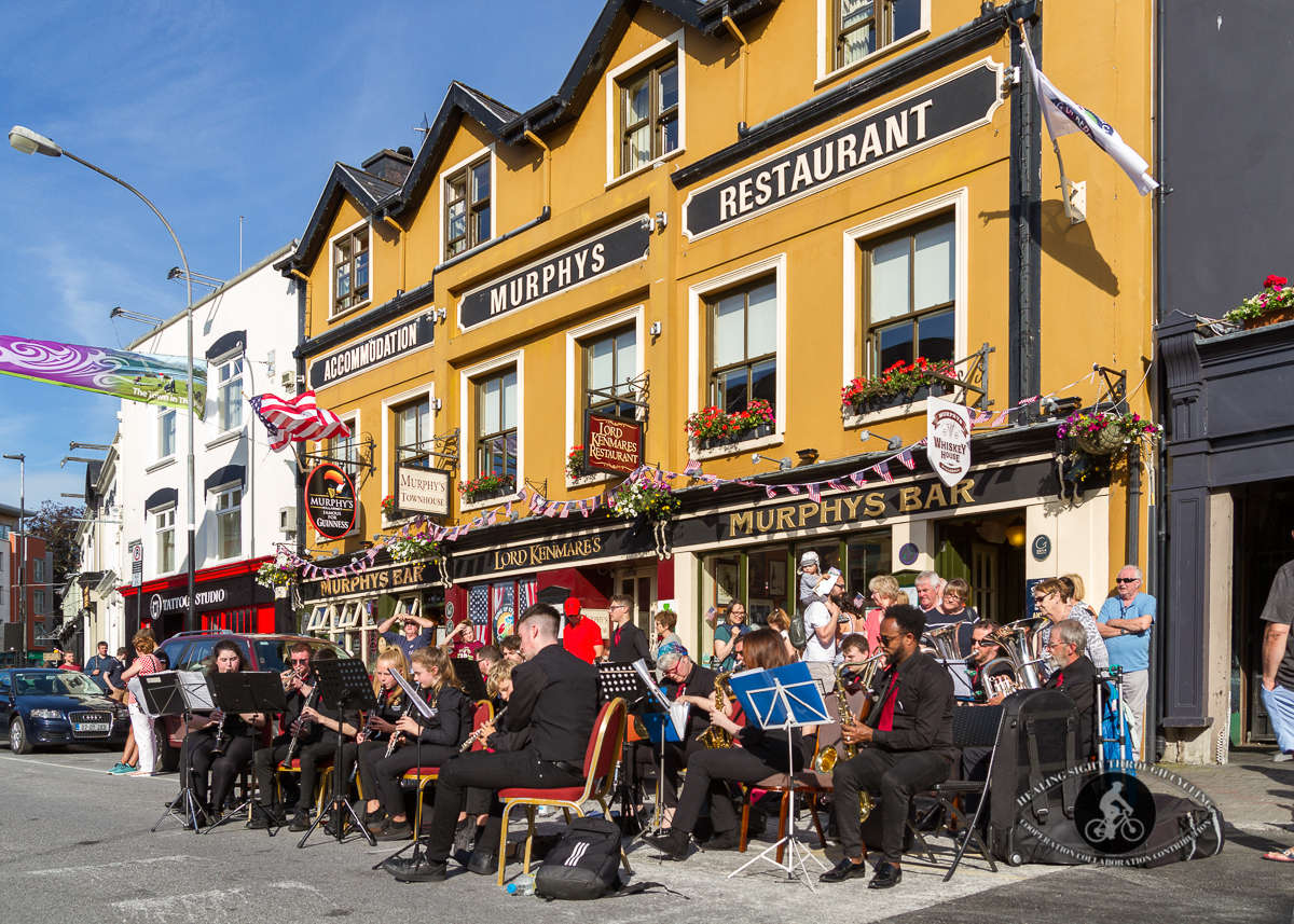 Band in front of Murphys Bar - 2