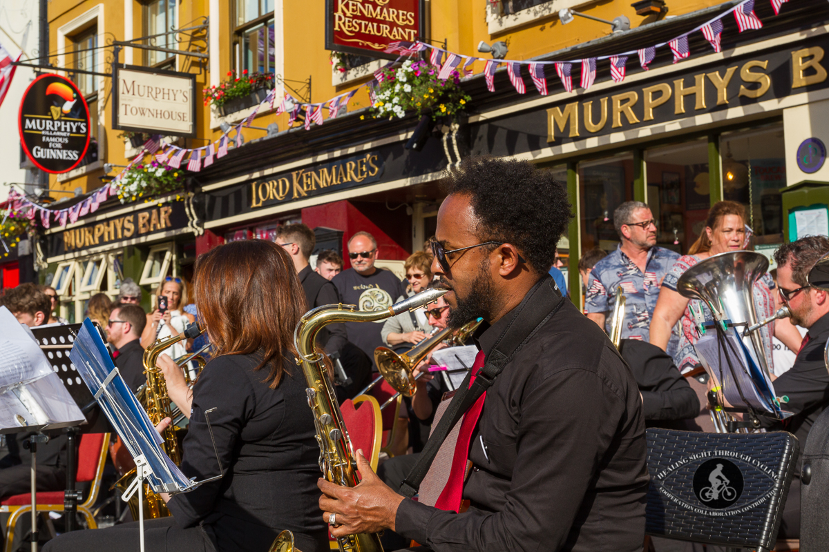 Band in front of Murphys Bar - individuals - 1