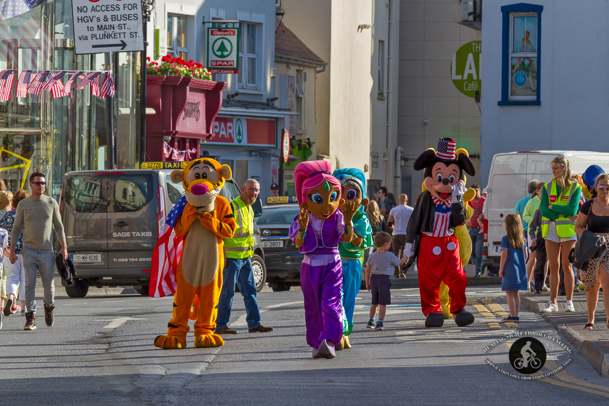 Disney characters - parade