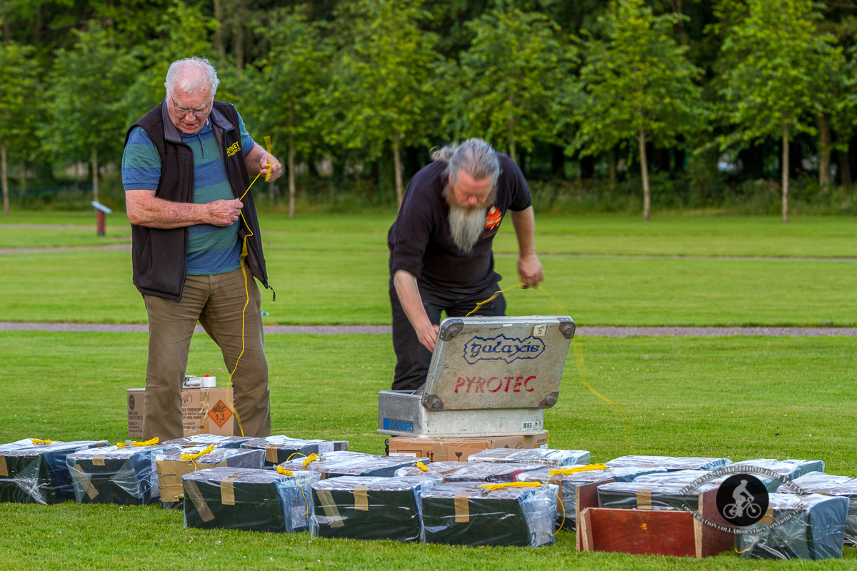 Galaxis Pyrotec - Getting fireworks ready - 3